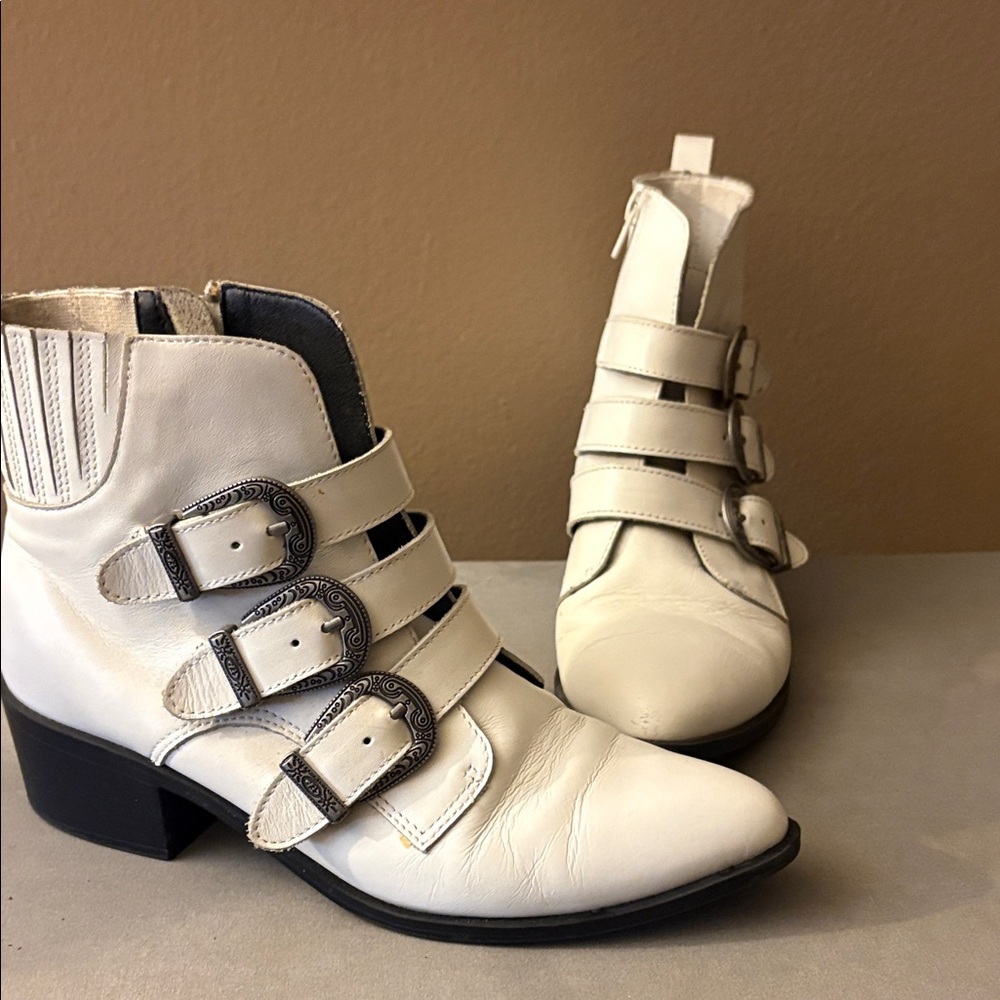 Steve Madden White Triple-Buckle Ankle Boots